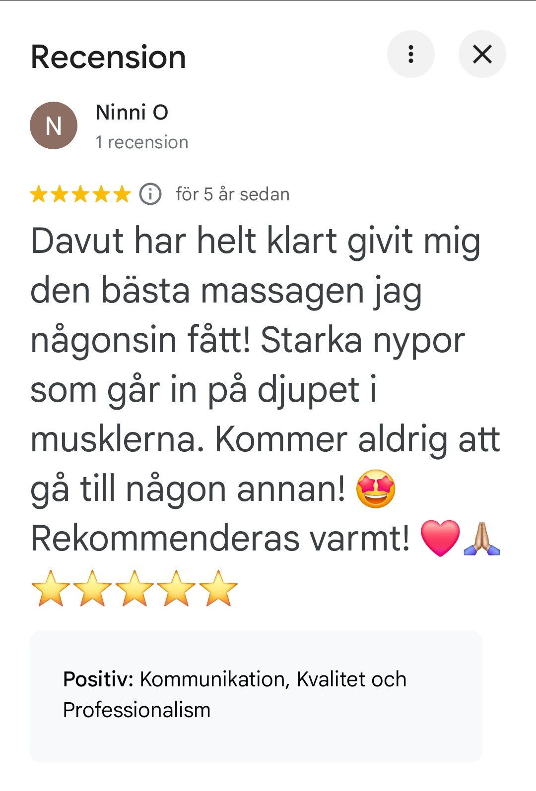 Google-recension av Ninni O om starka nypor och den bästa massagen hon fått.